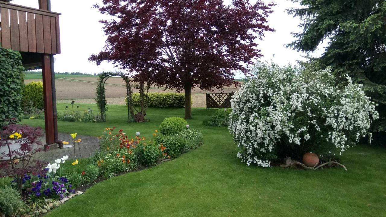 Ferienzimmer Zuelli Erlach Exterior foto